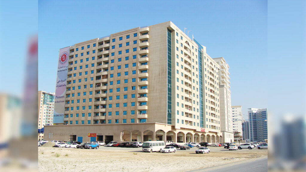 PROJECT CP1 - Commercial Projects in UAE